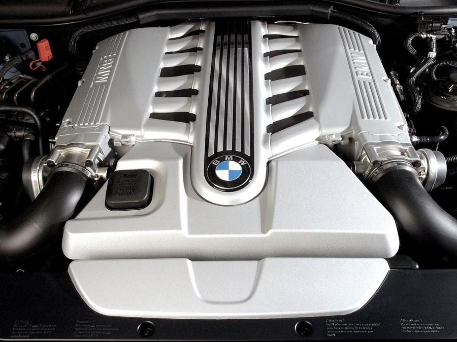  BMW 760i 2005 года  (ZA) (фото 3 из 13)